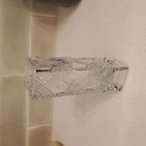 Avon by Fostoria Vase 6 inch Square Cross Hatch Diamond Pattern Glows 💚